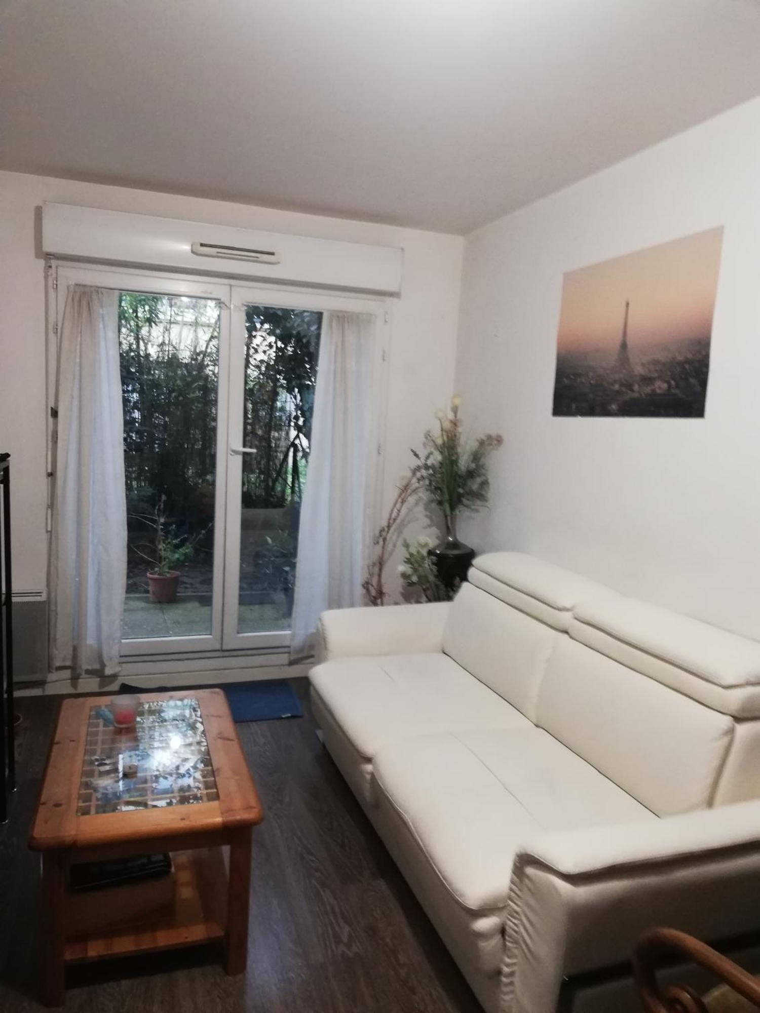 Appartment With Garden - Σαβίλ Εξωτερικό φωτογραφία